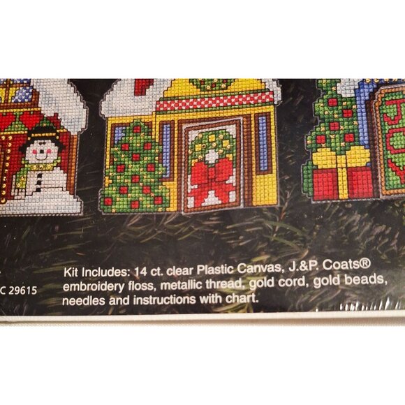 J&P Coats Plastic Canvas Ornaments Kit Home For The Holidays Set Of 6 Approx 4" - Picture 3 of 5